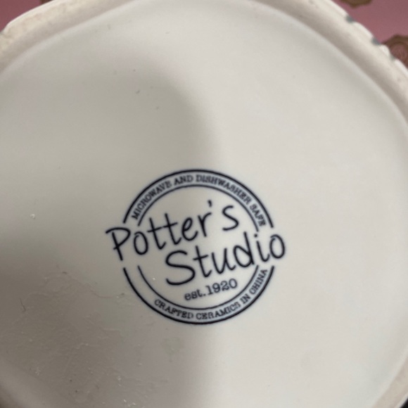 Mug CREAM W/ GRAY BARK ENGRAVING by POTTERS STUDIO - Picture 4 of 6